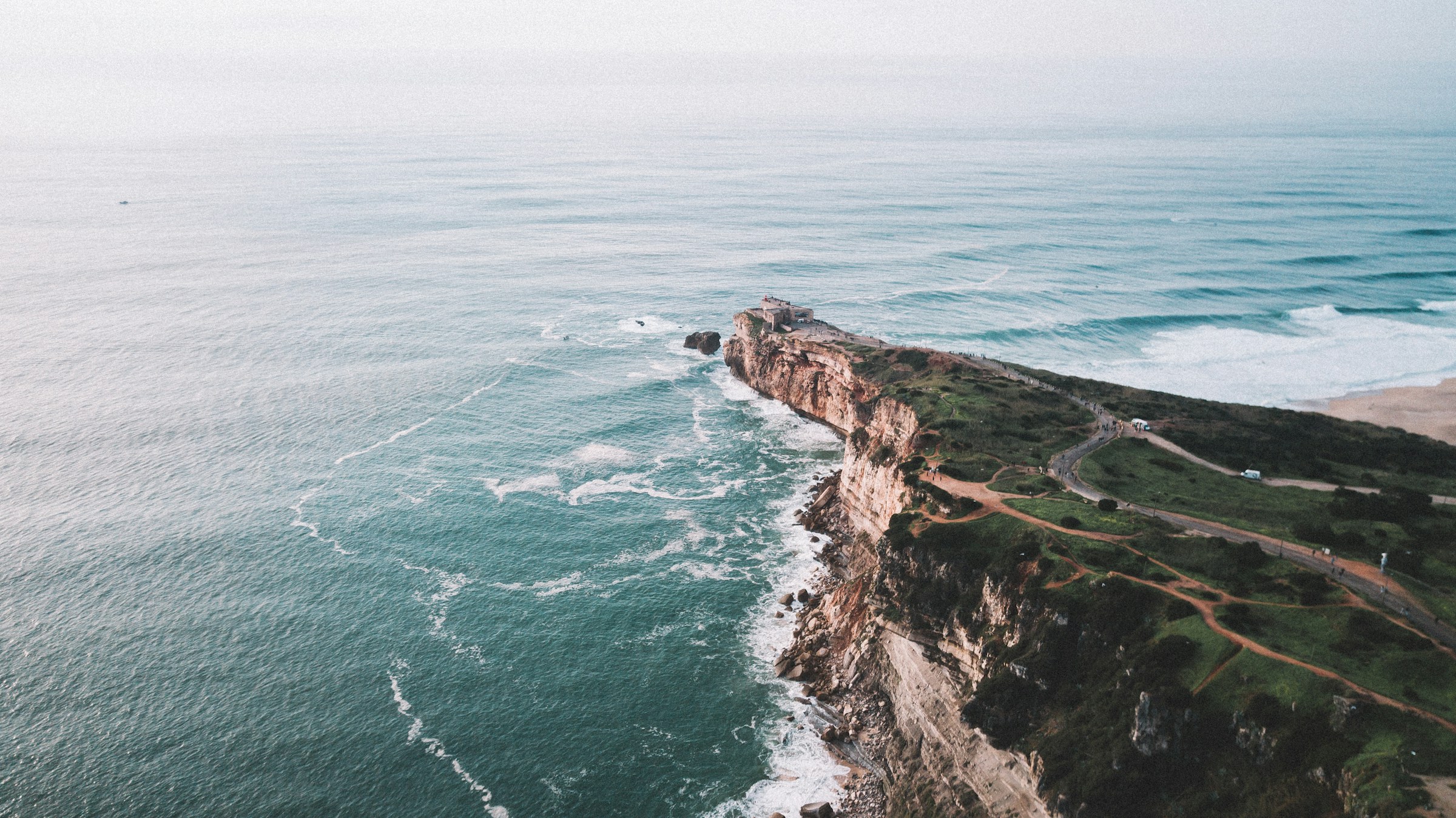 Costa atlântica portuguesa vista do ar